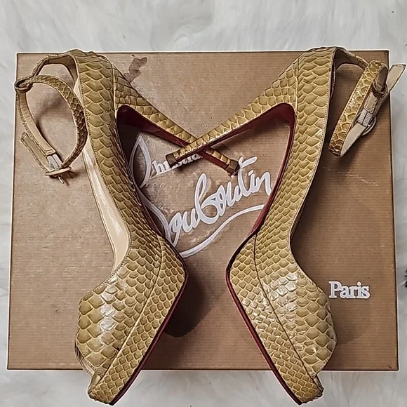 Python Heels - Picture 2 of 5